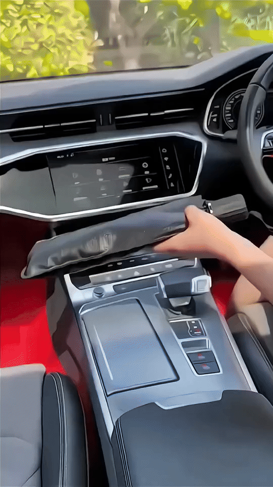 Portable Car Screen Sun Heat Protection - مظلة السيارة القابلة للطي